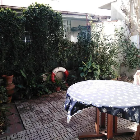 Casa In Darsena