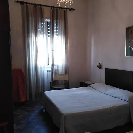 Casa In Darsena Feriehus *